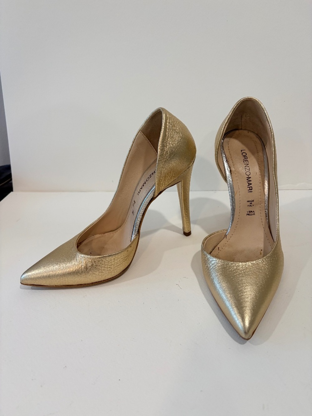 Lorenzo Mari Gold Metallic Leather D’Orsay Stiletto Pumps Size 35 (5)